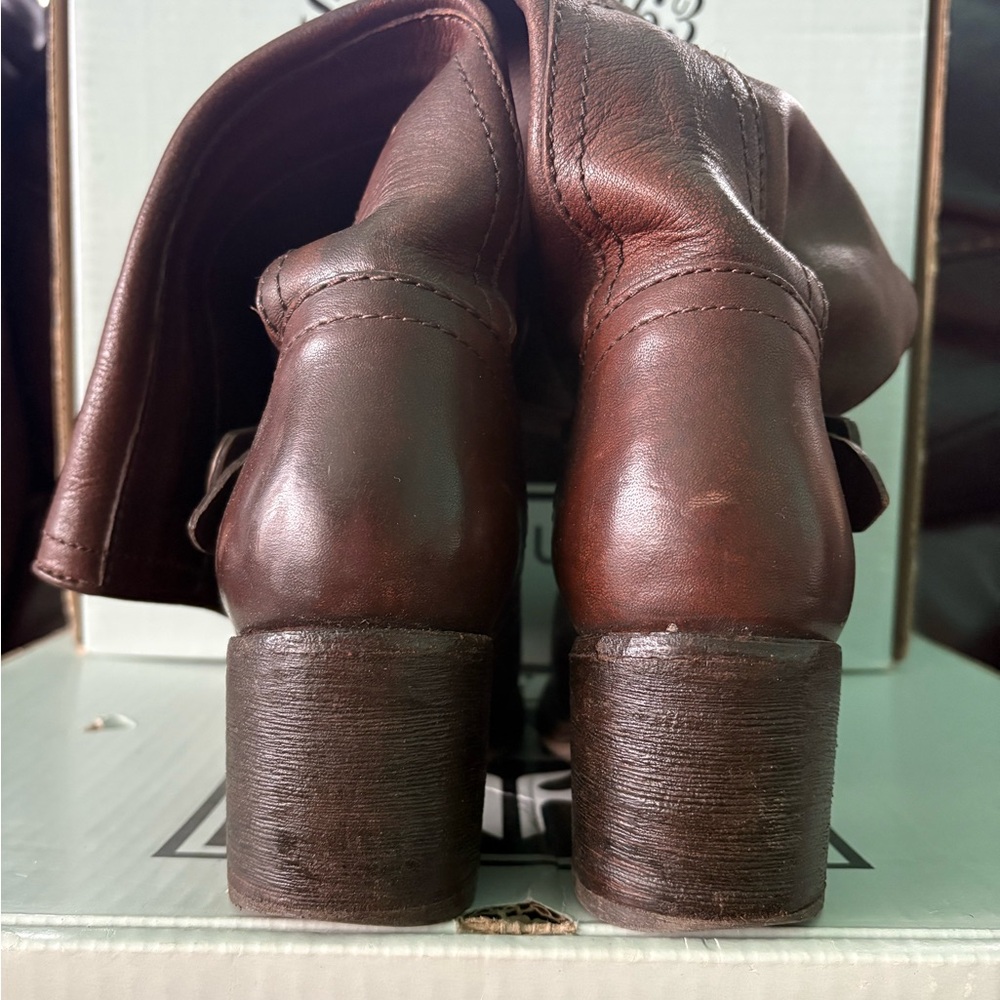 Frye Dark Brown Leather Heeled Boots size 8 women - Picture 3 of 7